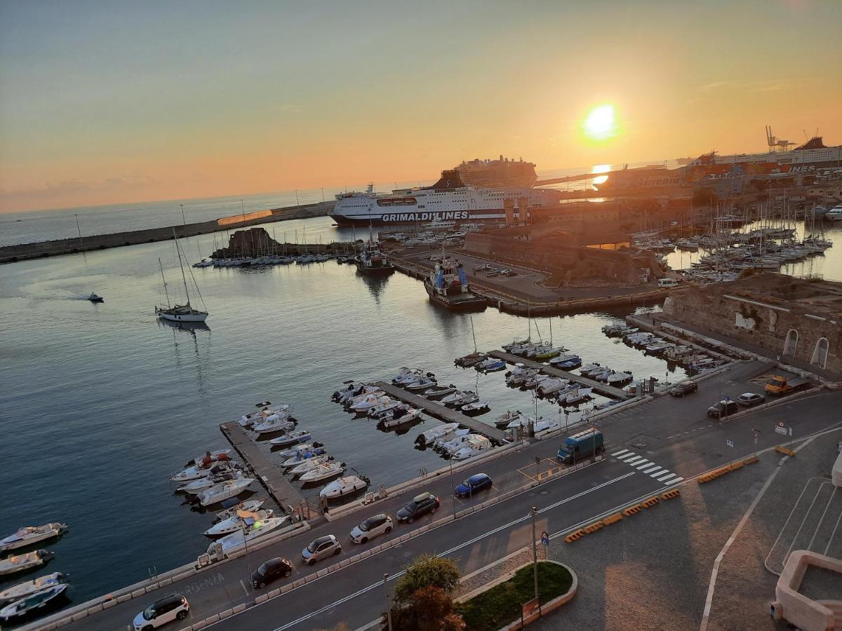 Mare Fuori Apartment *